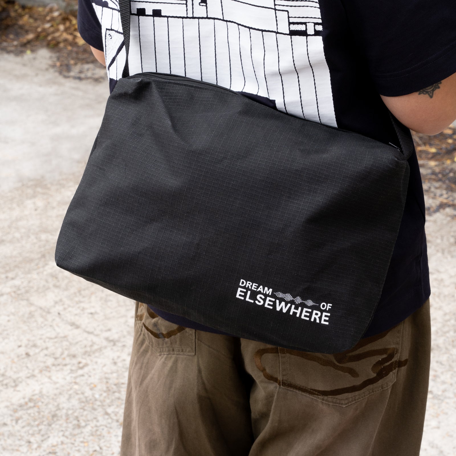 Elsewhere Messenger Bag